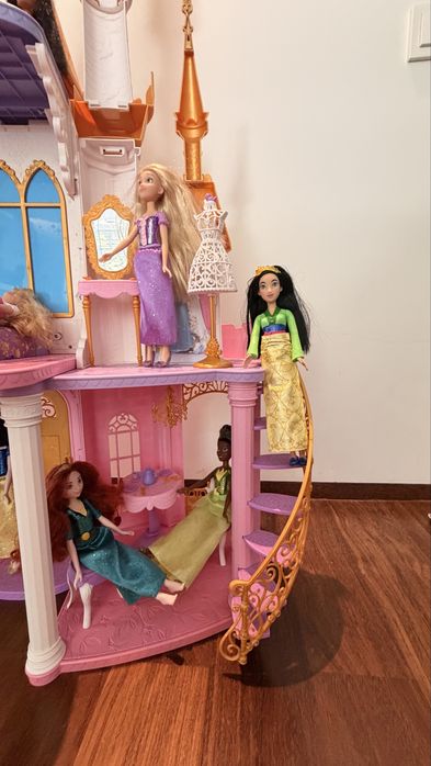 Castelo das Princesas Disney ( sem as bonecas)