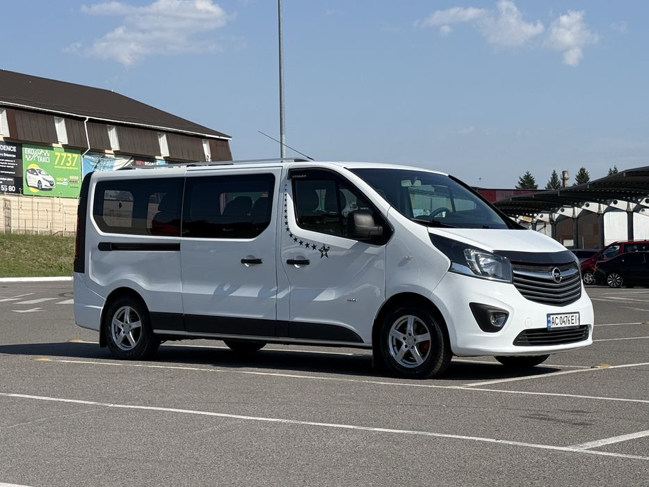 Бус Opel Vivaro 2016 Довга база, пасажир, обмін, кредит, лізиг, trafic