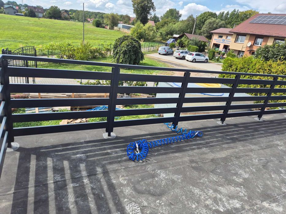 Balustrada balkonowa aluminiowa premium