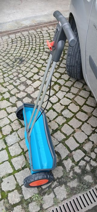 Siewnik gardena do trawy i nawozu