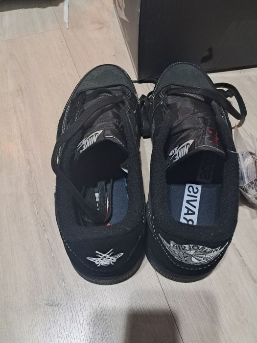 Jordan 1 low travis scott