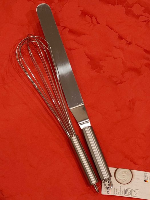 Кондитерский шпатель 36,5см.венчик для взбивания 31см
Fackelmann