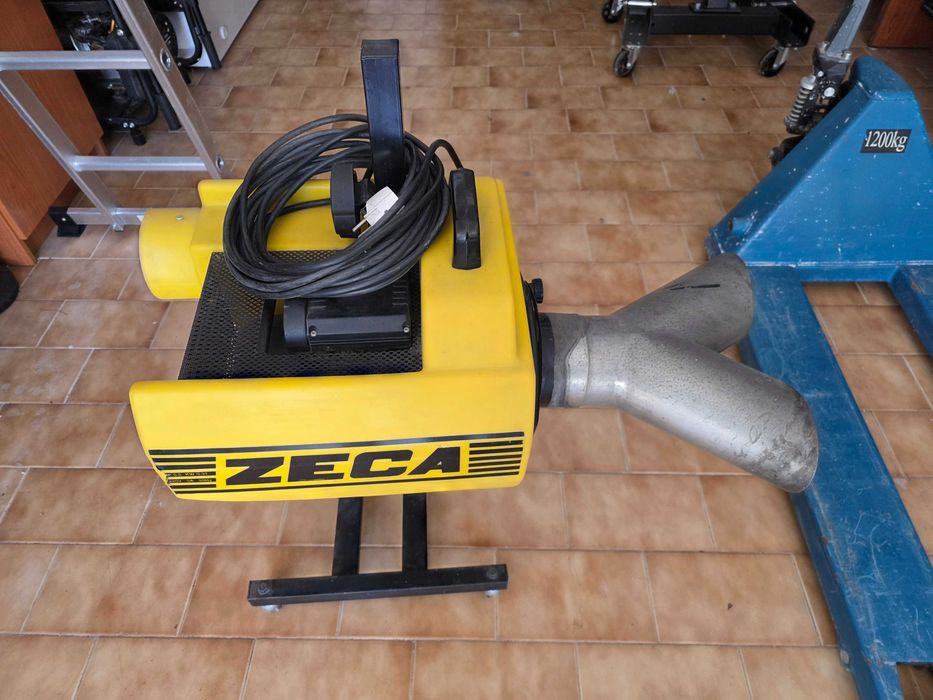 Extrator Portátil de Gases de Escape Fumos 673 ZECA - A Estrear