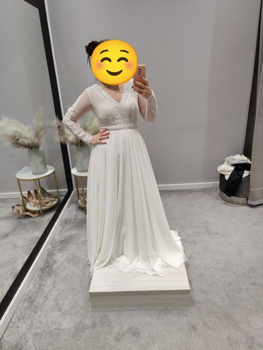 Suknia ślubna Boho z długim rękawem