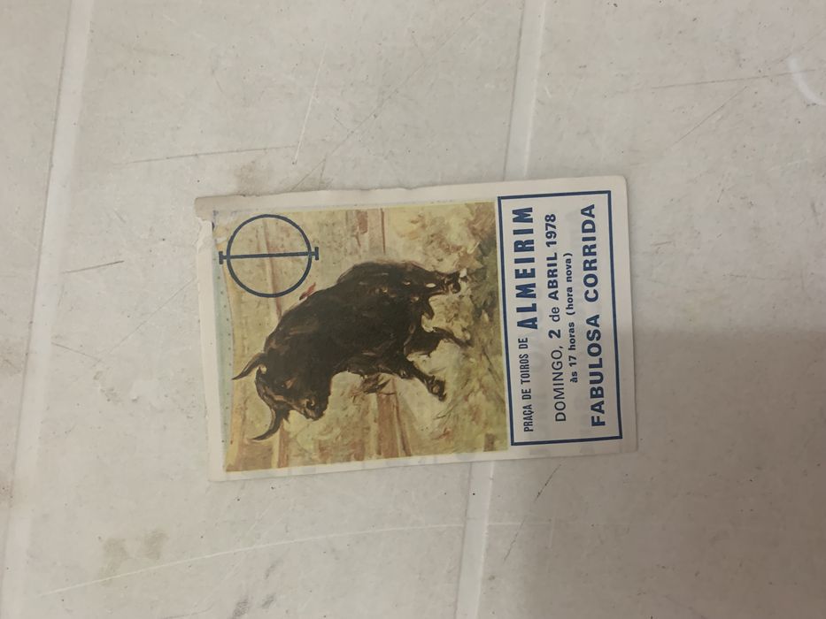 Cartazes e panfletos antigos tauromáquicos