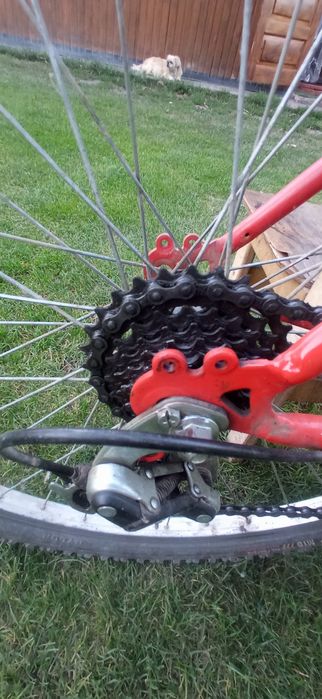 Велосипед  з пляшкою