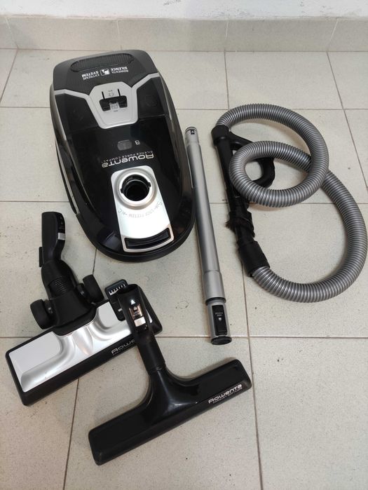 Aspirador de saco Rowenta SILENCE FORCE COMPACT [DP13]