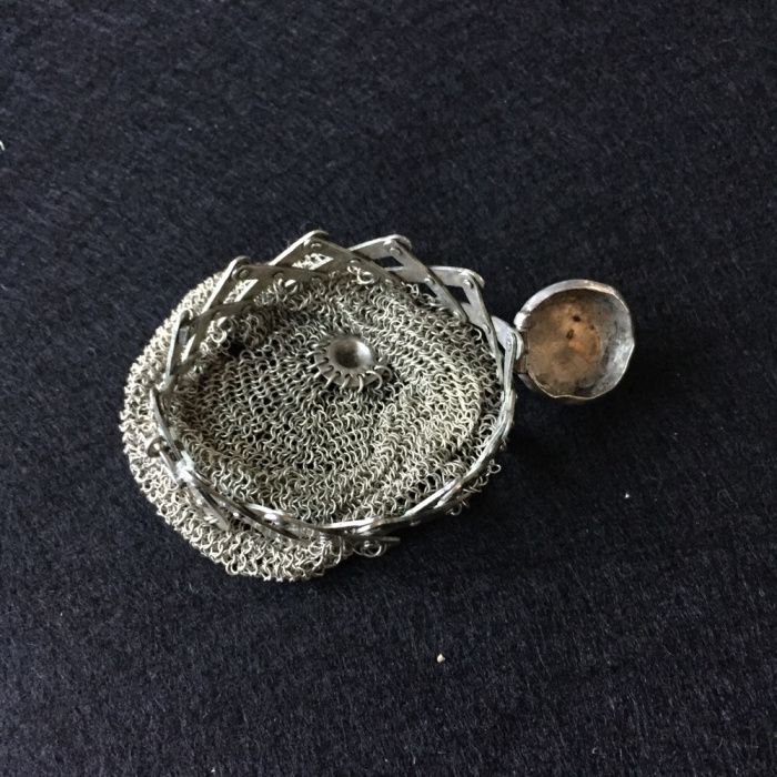 Bolsas prata muito antigas