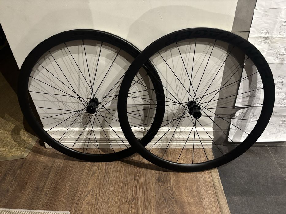 Bontrager Aeolus Pro 37