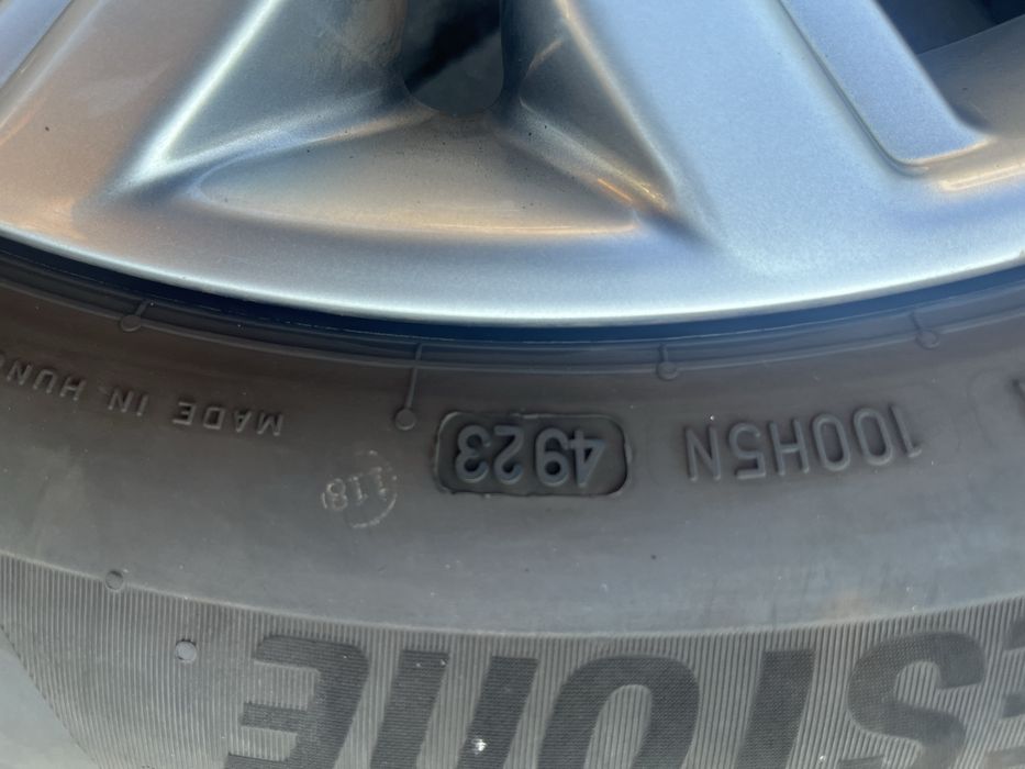 Alufelgi 5x108 19 cali Ford Edge Kuga Volvo Xc60 opony lato 235/55/19 zamiana