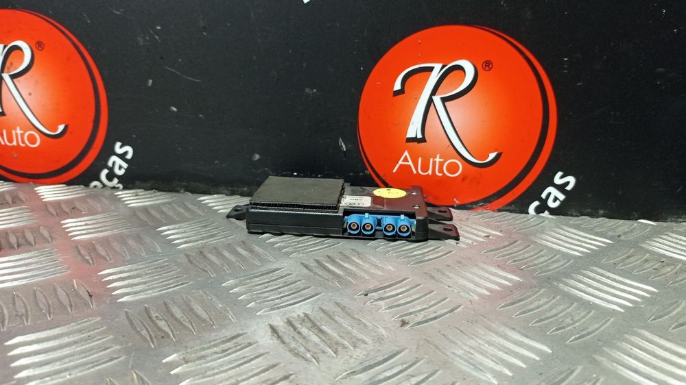 Antena Do Radio Audi Allroad (4Bh, C5)