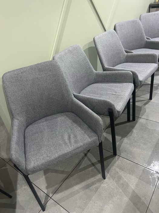 Хімчистка мʼяких меблів