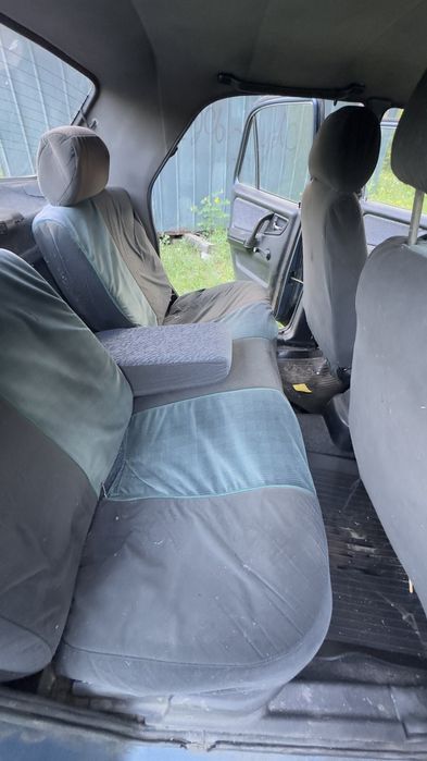 Авто ГАЗ 3110 Волга