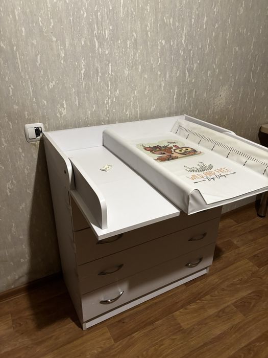 Пеленальний комод