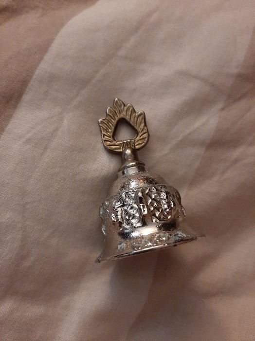 Campainha Vintage de mesa feita à mão de latão