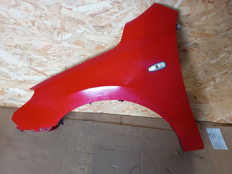 Lewy przedni błotnik Hyundai i30 2008 r