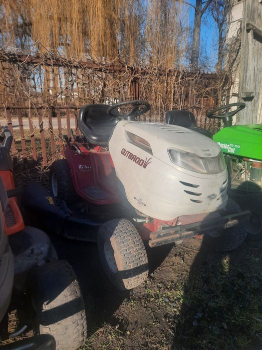 Traktorek kosiarka,pakiet traktorków 8 sztuk