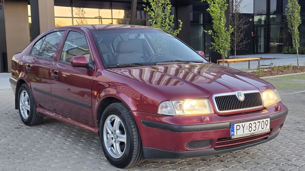 Skoda Octavia 2.0 LPG 2000r Salon Polska,klimatyzacja,elektryka,hak
