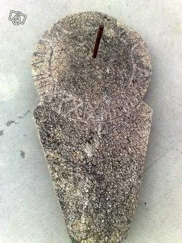 Relógio de sol de ferro