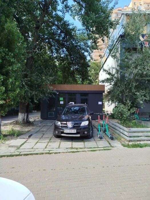 Оренда мафу через Прозоро Печерський район вул. Євгена Коновальця 15, 30м² можна ділити БЕЗ КОМІСІЇ