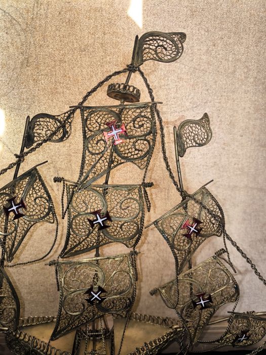 Caravela  Antigo em Filigrana - Uma Obra de Arte Única
​Magnífico na