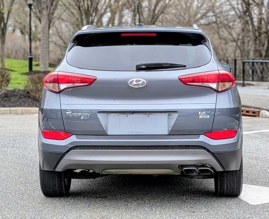 Hyundai Tucson      2016