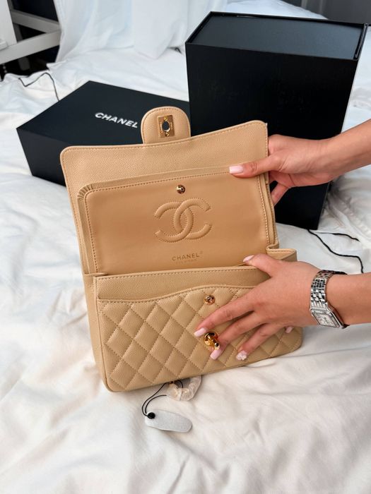 Сумка Chanel Classic Flap 25 Caviar Hardware бежева