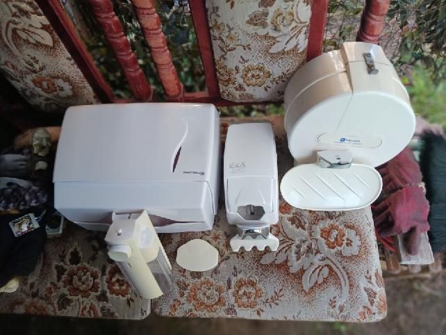 Zestaw do toalety używany