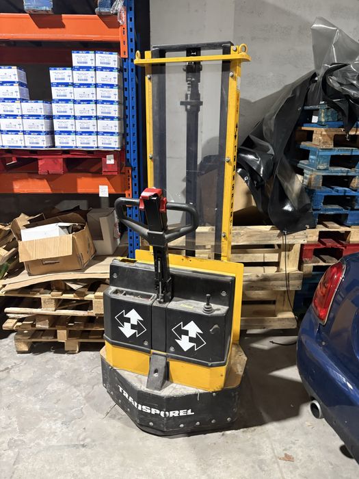 Stacker Elétrico Transporel
