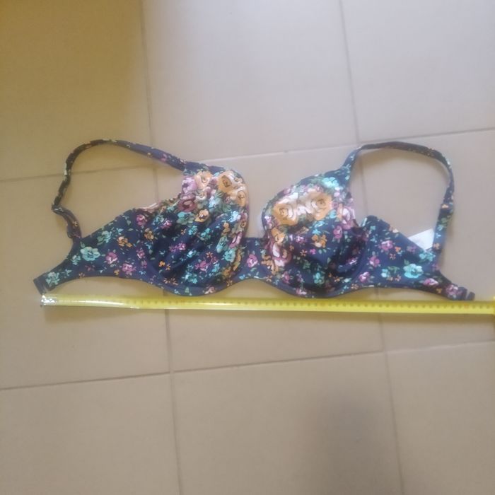 Freya biustonosz plażowy rozmiar 65J