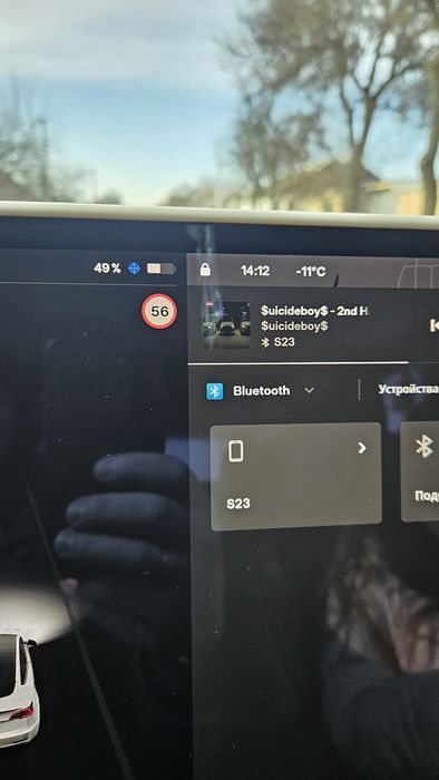 Продам tesla model 3