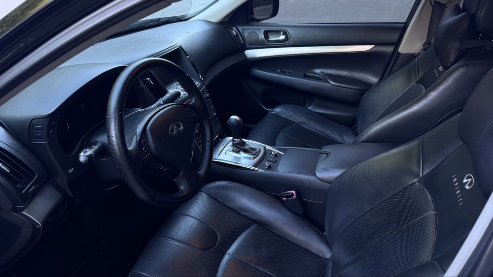 Продам Infiniti g25