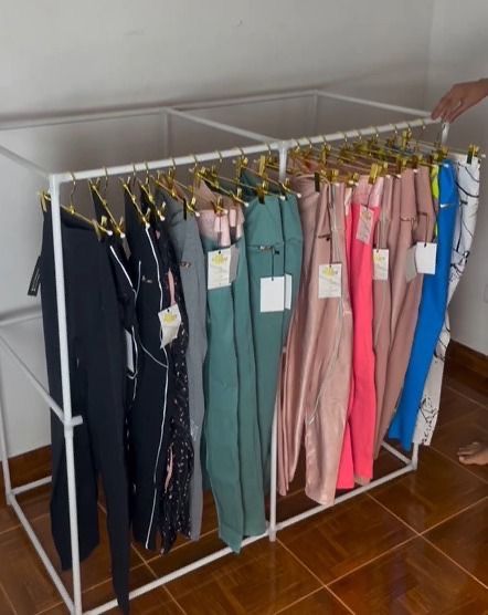 Estoque inteiro roupa moda fitness mulher