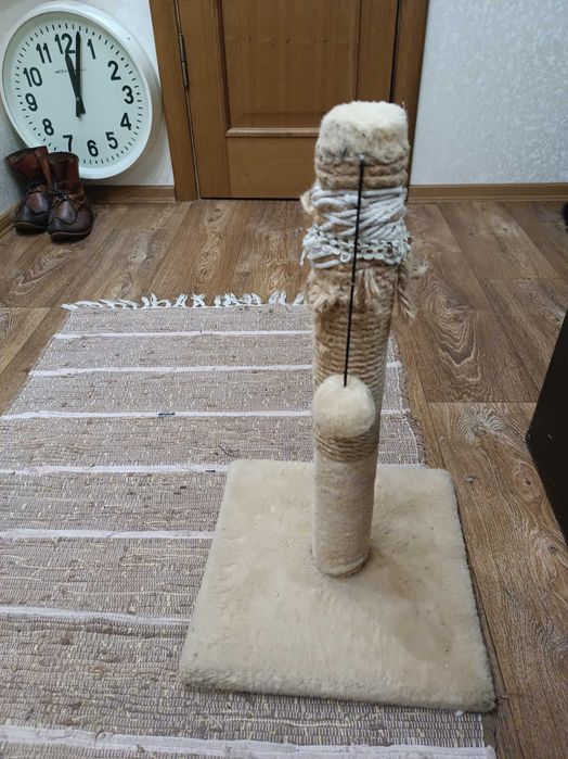 Когтеточка для котов , требуется ремонт.