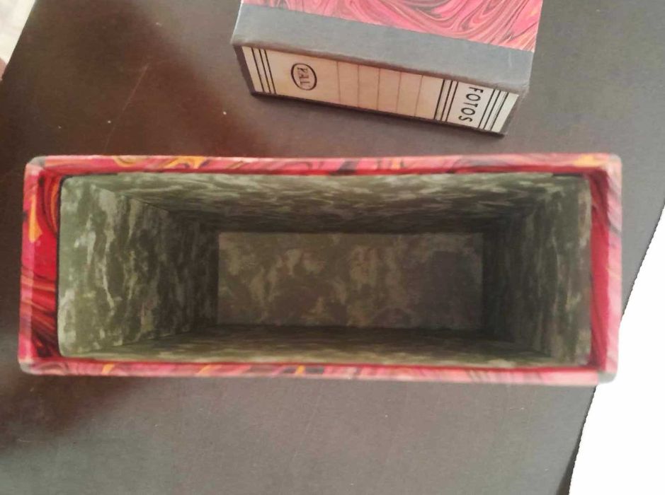 Álbum antigo de Fotografias / Arquivador de Fotos