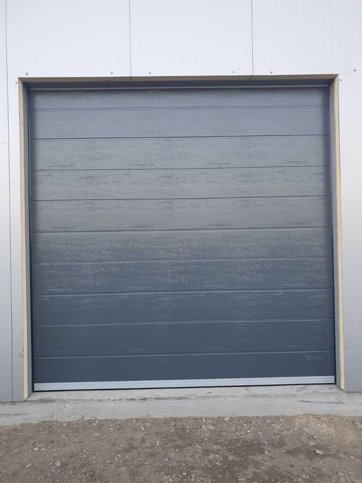 Підйомні ворота. Секционные ворота