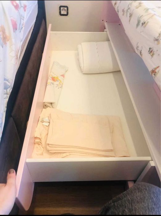 Berço IKEA MYLLRA Rosa - Braga