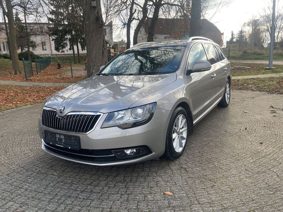 Skoda Superb Dsg Xenon Skora Hak Pierwszy Właściciel