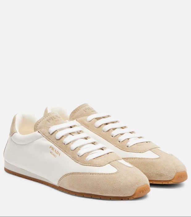 Skórzane trampki wykończone zamszem Prada