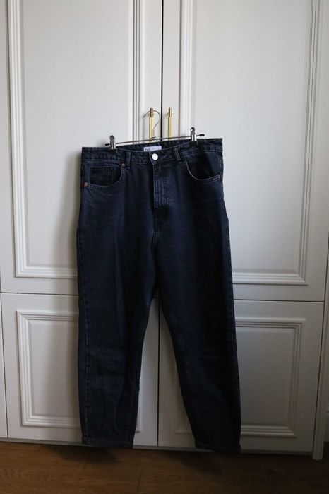Жіночі джинси ZARA чорного кольору