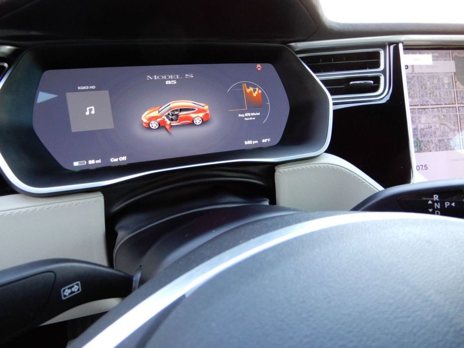 2016 Tesla Model S 85D