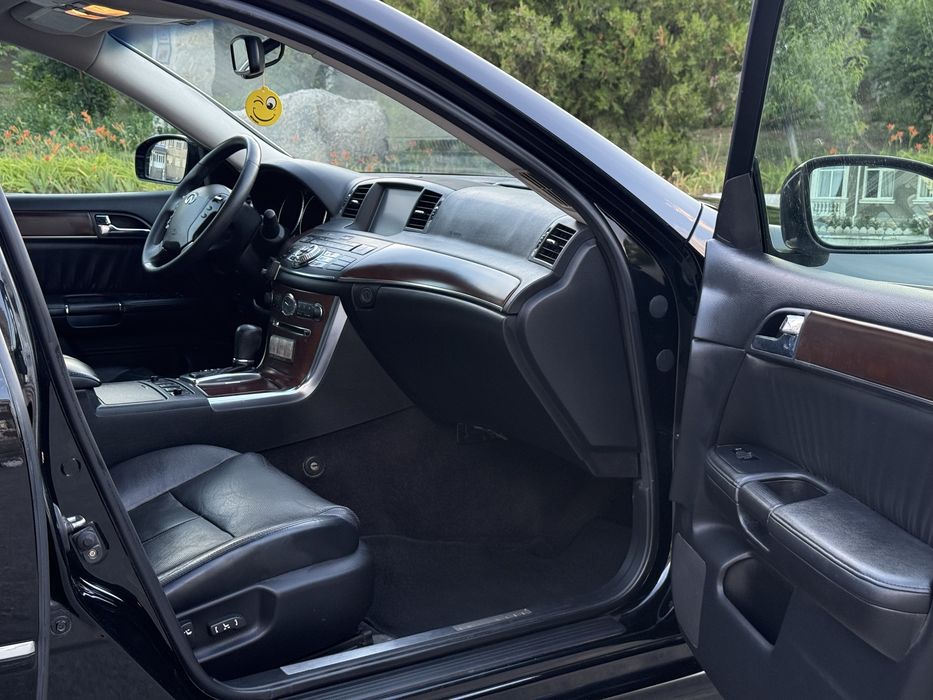 Infiniti M35 2008