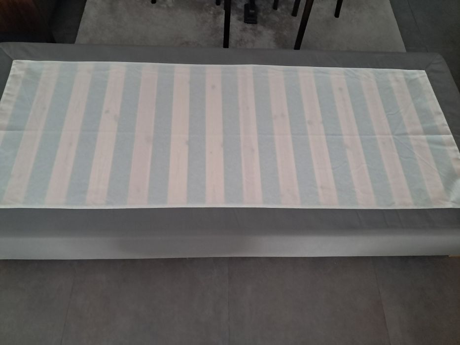 Sommier Lyngör  (IKEA)