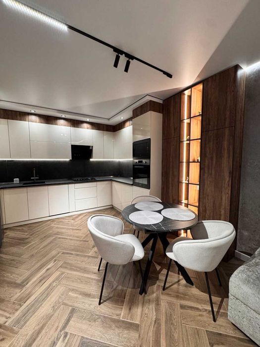 Оренда 1к квартири з терасою, Avalon Чорновола, перша здача, 1200$