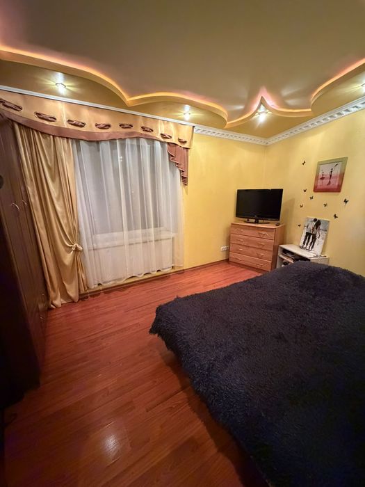 Продаж  4х кімнатной квартири в м.Олександрія.