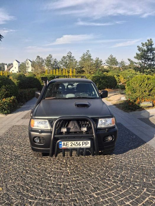 Mitsubishi Pajero Sport 2004