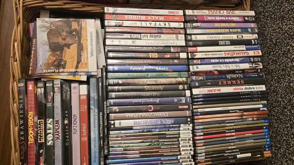Filmy dvd i cd!!