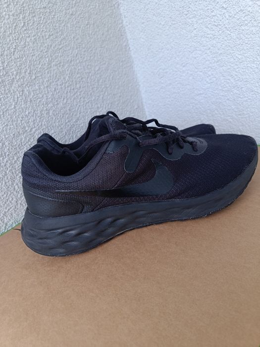 Buty Nike Revolution