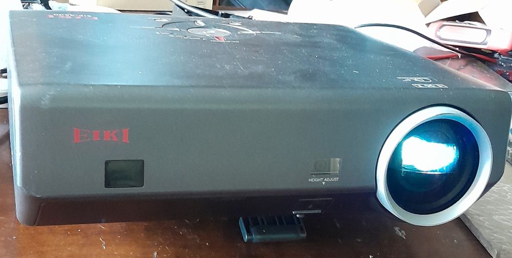 Projektor multimedialny 3500lm