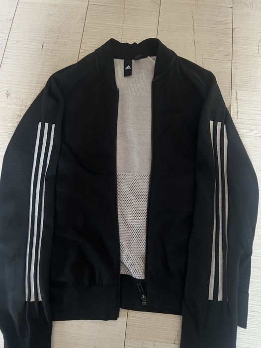 Кофта Adidas чорна